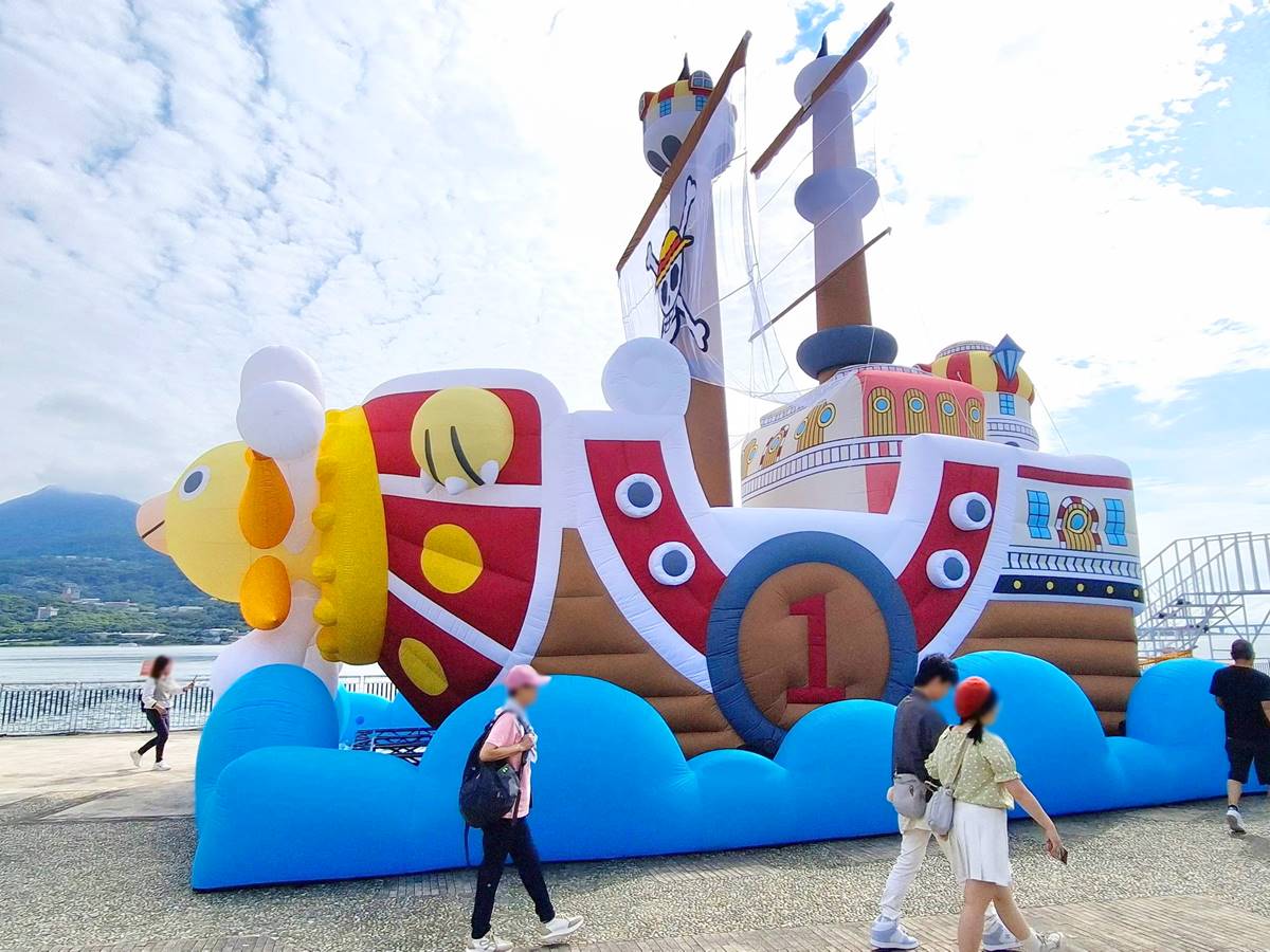 草帽小子海賊團登陸淡水！淡江大橋通車聯名《航海王》，巨大千陽號、魯夫現身