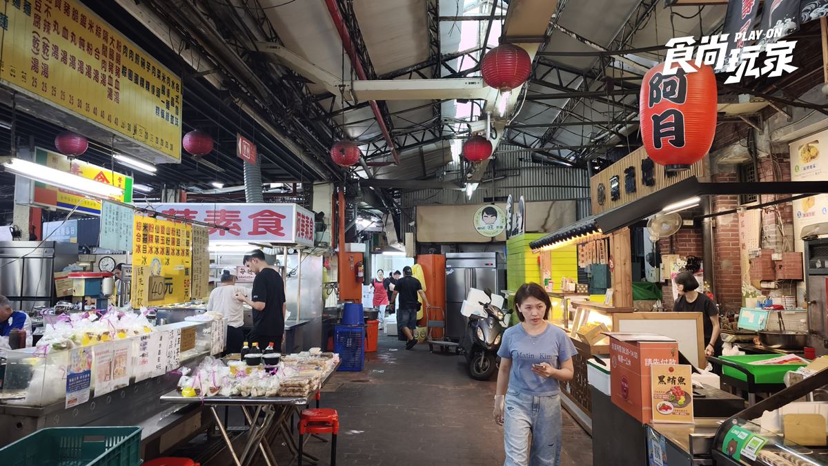 台中親子一日遊怎麼玩？百年古早味肉圓、創意文青餐廳、彈翻床放電一次排