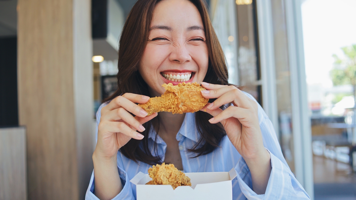 不用減肥了！３生肖能吃就是福、越胖越好命，屬馬躺在家也有美食上門