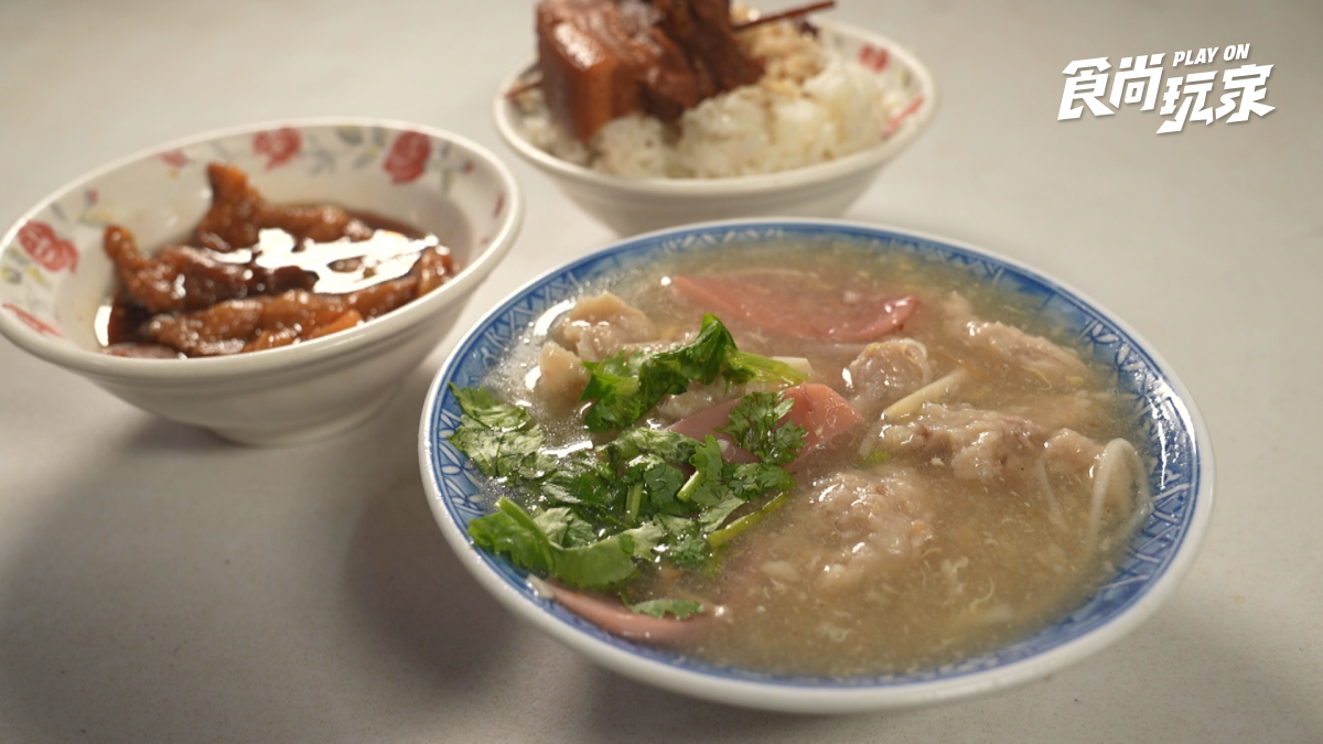 彰化市場老店 vs.人氣餐車11家PK：75年炭香肉羹、補氣羊肉湯、港式豬扒包