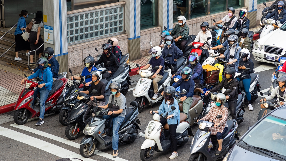 不再寄紙本通知了！機車族「忘記做１事」直接罰500元，３種電子通知管道曝光