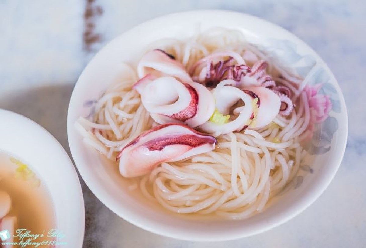 台南牛肉湯竟沒進前5!國華街美食推薦Top10,冠軍口感軟Q、外帶也好吃 台南牛肉湯竟沒進前5!國華街美食推薦Top10,冠軍口感軟Q、外帶也好吃