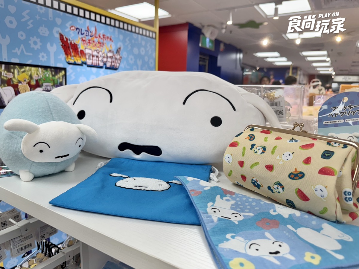 全台首間「蠟筆小新電影旗艦店」!1比1機器人爸爸、邪惡正男,百款周邊買翻 全台首間「蠟筆小新電影旗艦店」!1比1機器人爸爸、邪惡正男,百款周邊買翻