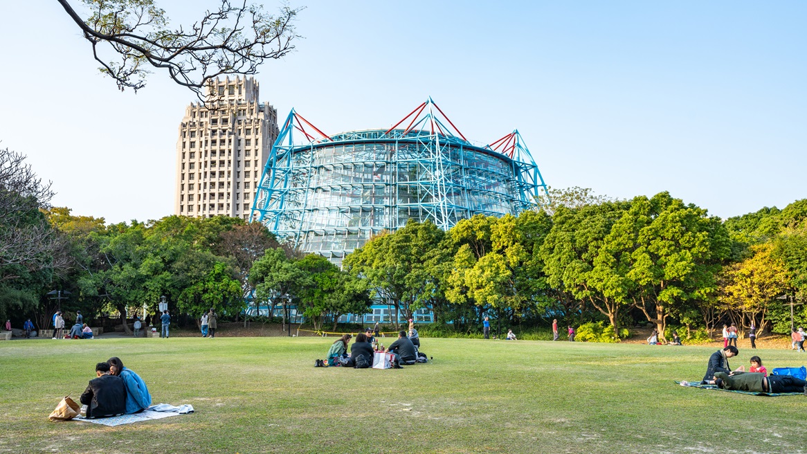 台中最強景點Top10！冠軍逛不膩、適合情侶親子，高美濕地、大甲鎮瀾宮都輸它