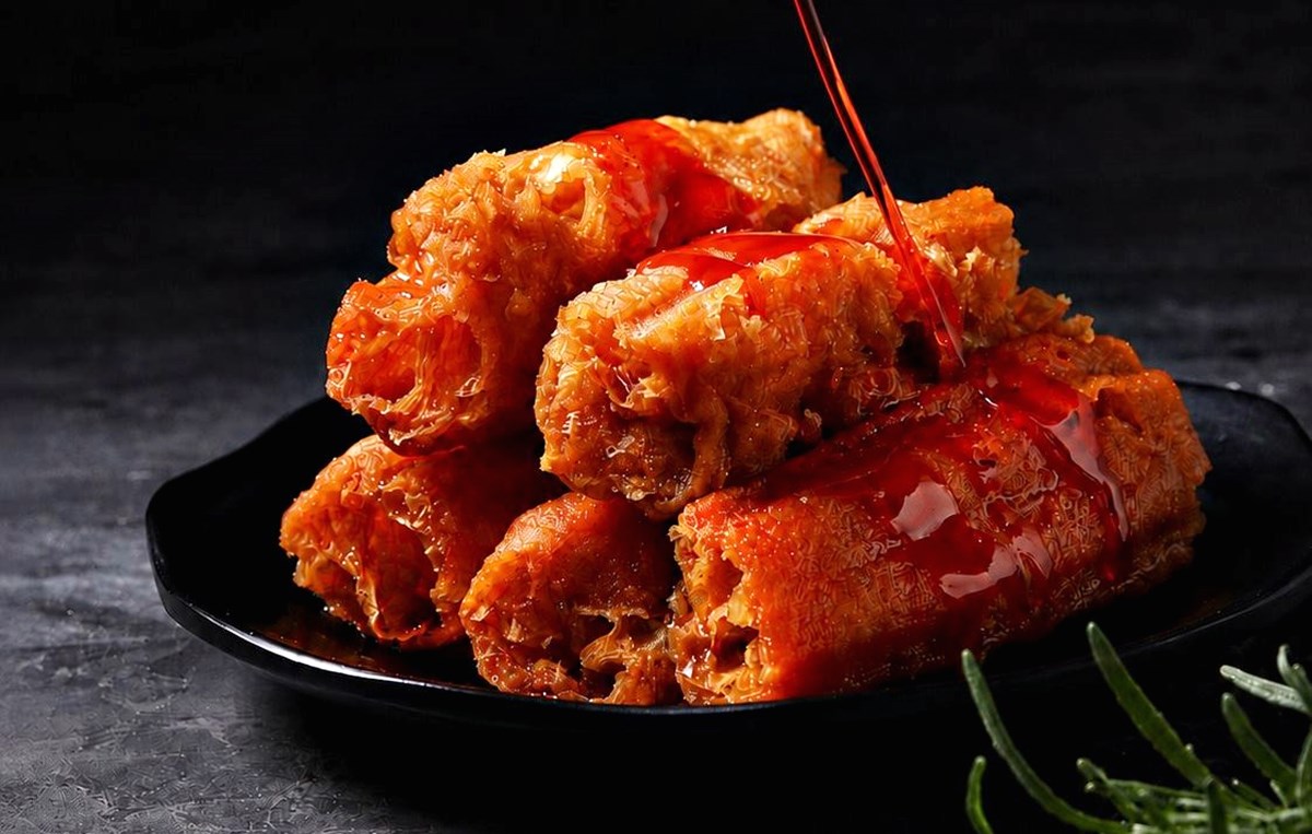 老井第１間「麻辣火鍋」登場！開幕優惠、推薦搶先看，免費菜品、鴨血吃到飽