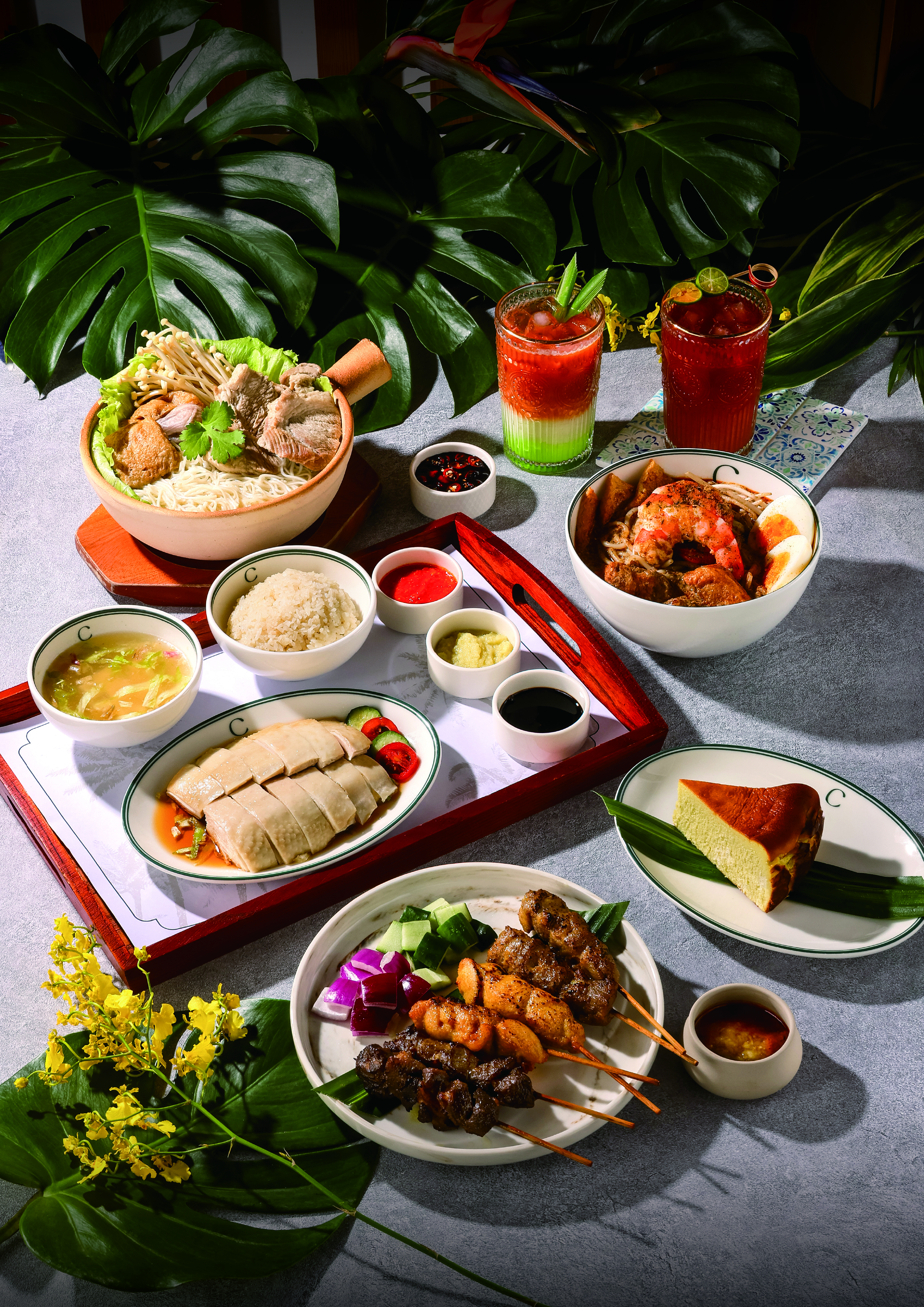 新加坡「文華雞飯始祖」首店插旗大巨蛋！Chatterbox Café賣破千萬份，連郭富城都愛吃