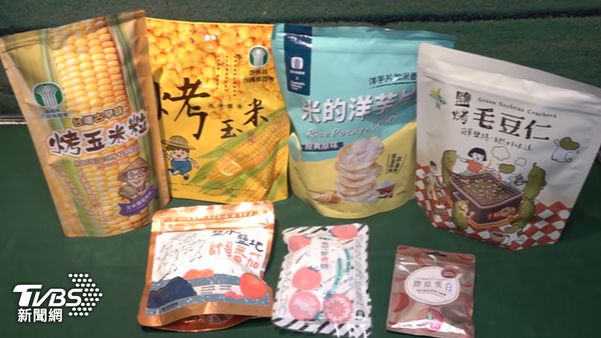 外國客新必買清單農會產品爆紅。（圖／TVBS）
